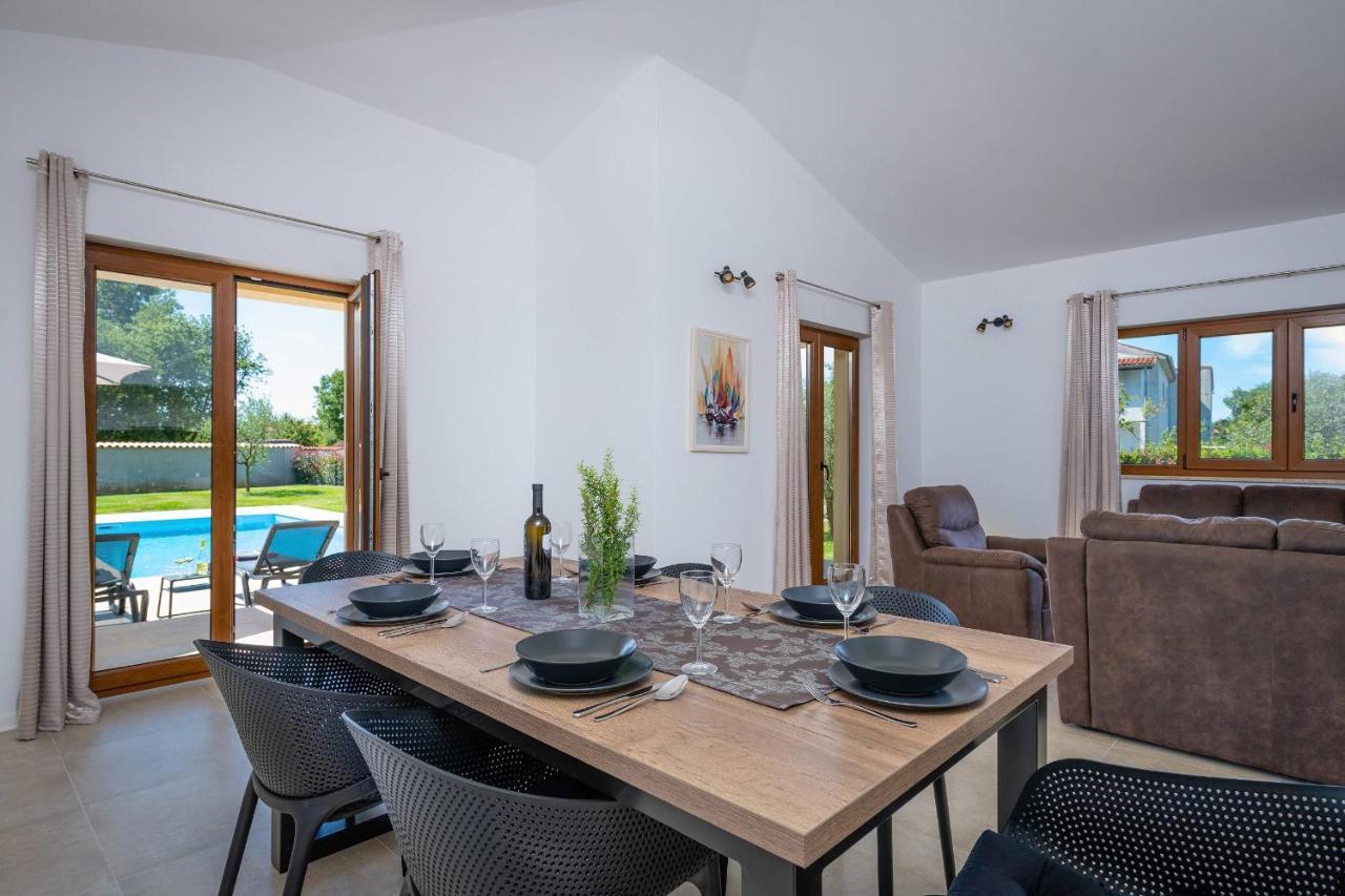 Holiday House Luca Poreč Eksteriør billede