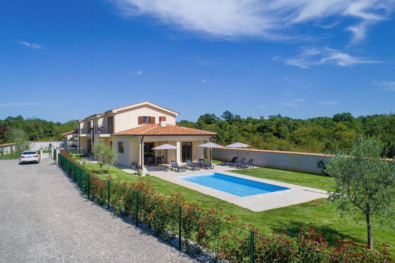 Holiday House Luca Poreč Eksteriør billede